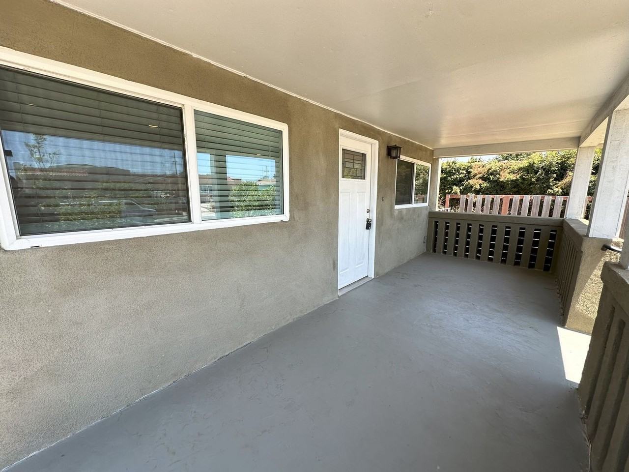 3820 Florence St - Photo 2 of 15