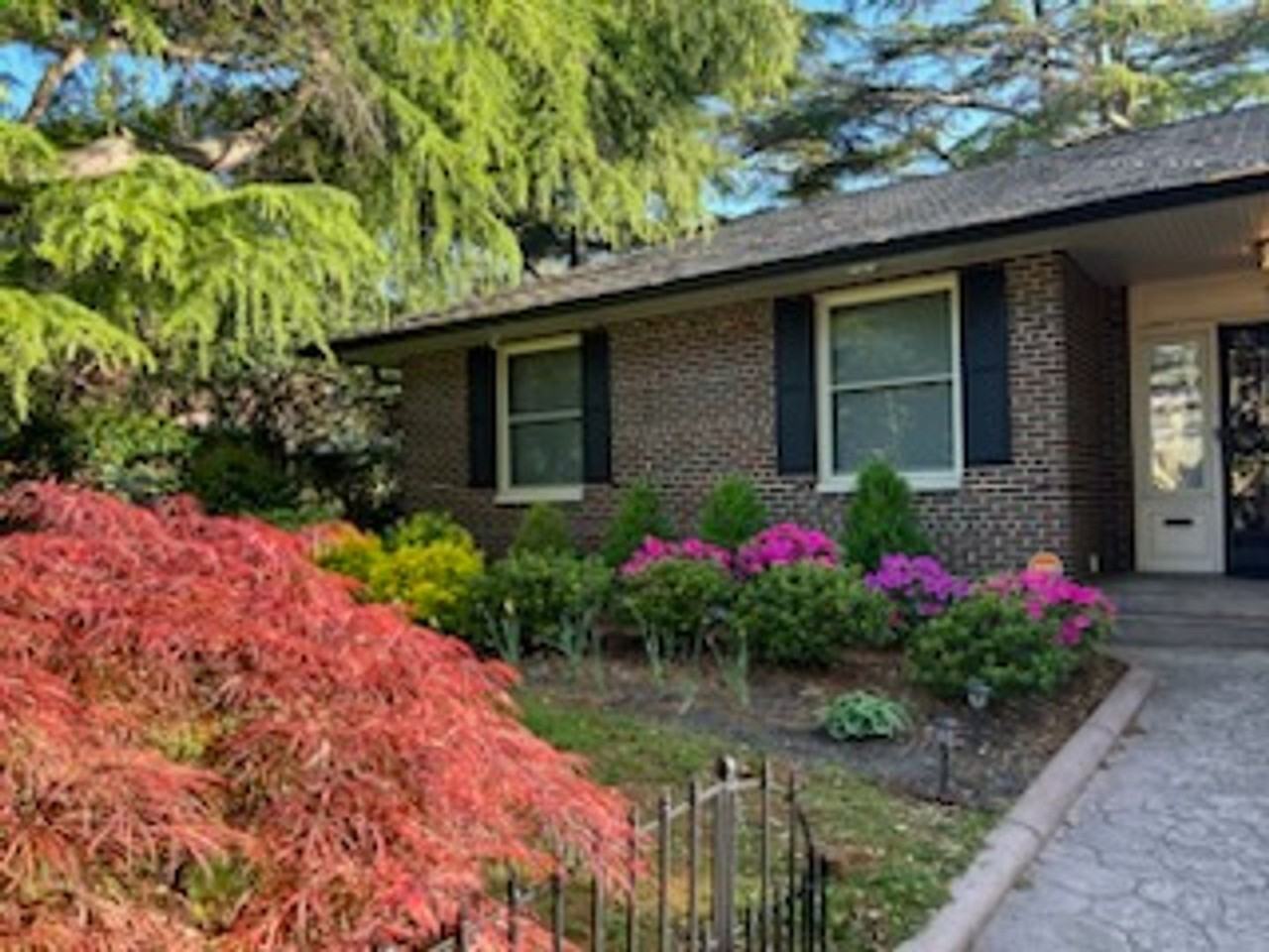 720 Shirley Ave - Photo 3 of 49