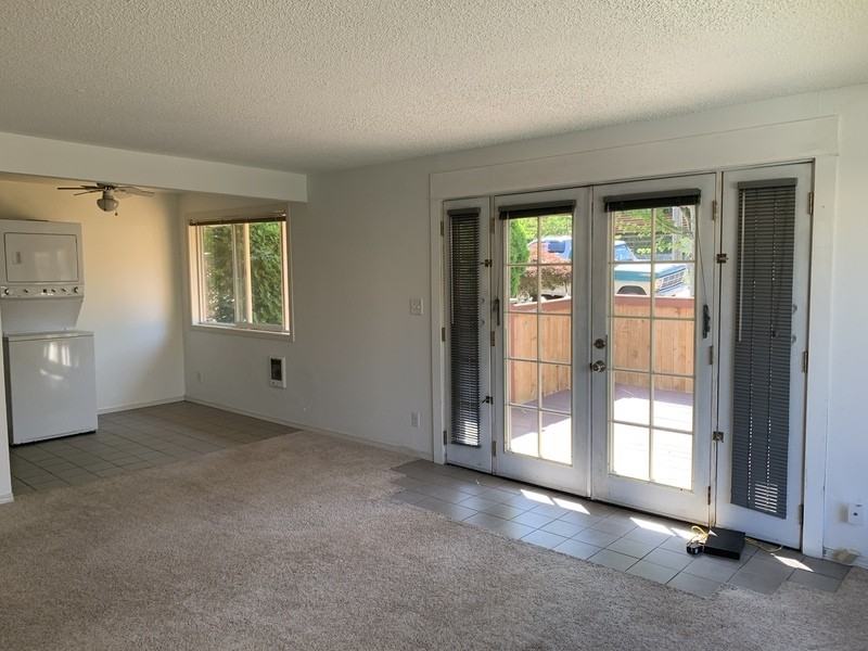 1832 27th Ave - Photo 4 of 21