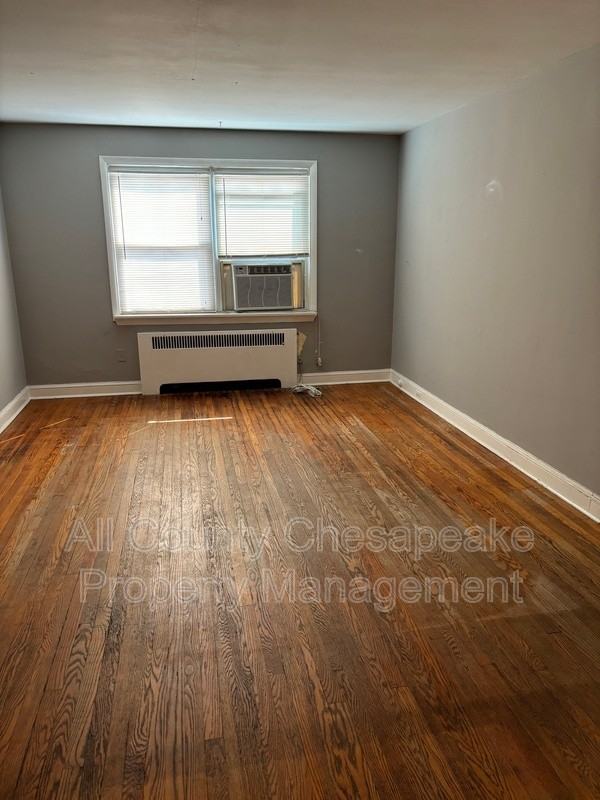 15 Center Pl #2 - Photo 5 of 11