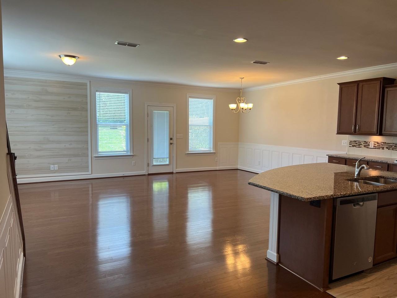 2401 Pecan Ridge Way - Photo 3 of 36