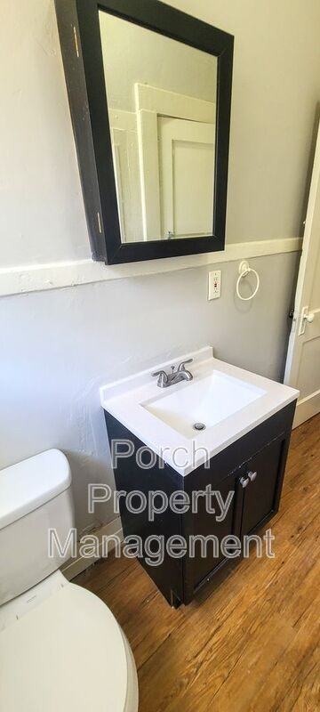 217 W Belmont St #217-5 - Photo 4 of 18