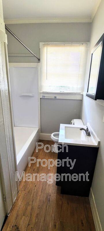 217 W Belmont St #217-5 - Photo 5 of 18