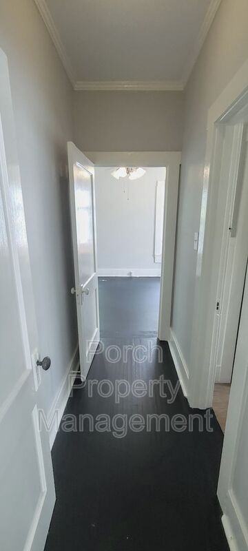 217 W Belmont St #217-5 - Photo 6 of 18