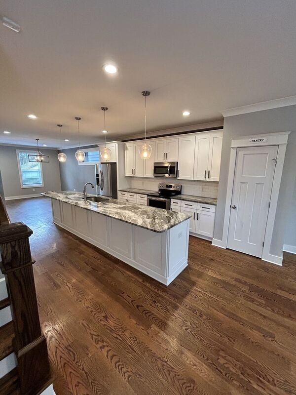 510B Radnor St - Photo 2 of 21