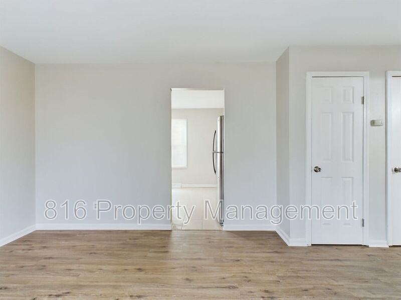 11315 Booth Ave - Photo 4 of 19