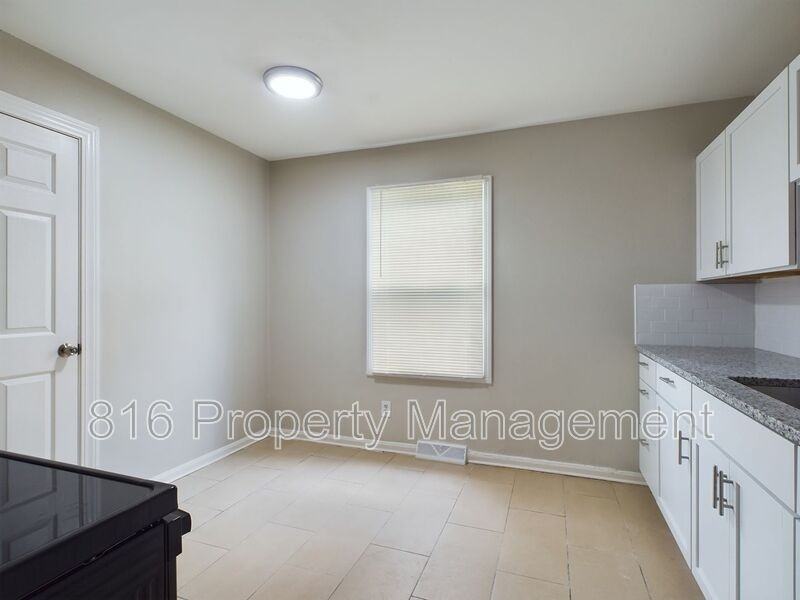 11315 Booth Ave - Photo 6 of 19