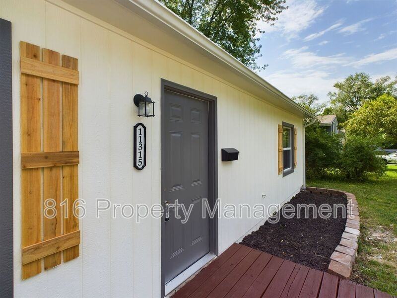 11315 Booth Ave - Photo 7 of 19