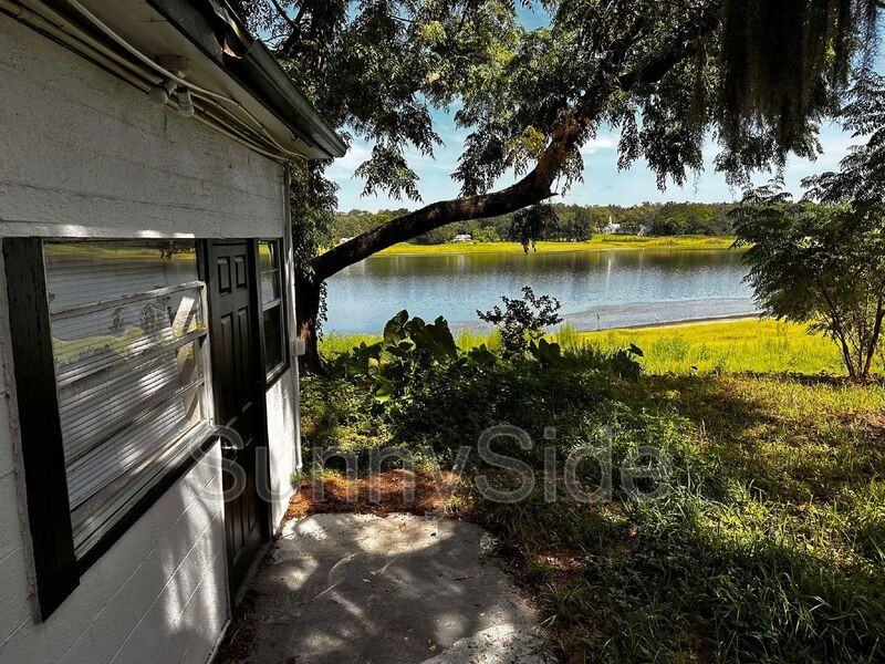 8105 W Colonial Dr #6 - Photo 2 of 7