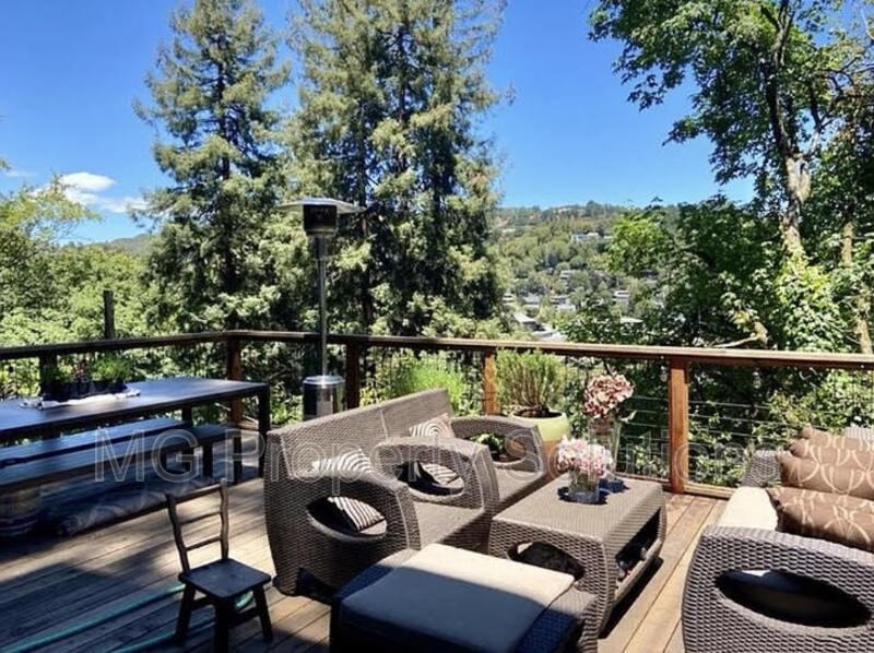 146 Ethel Ave - Photo 3 of 22