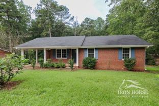 131 Plantation Rd - Photo 1 of 1