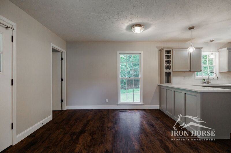 131 Plantation Rd - Photo 5 of 22