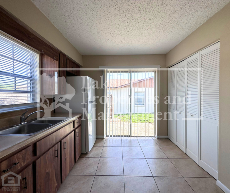 5846 Charlton Dr #5846-5848 - Photo 3 of 8