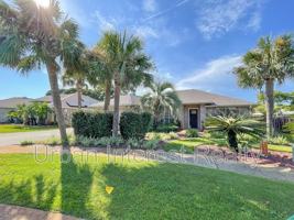 featured image of 4041 Broken Arrow Ct