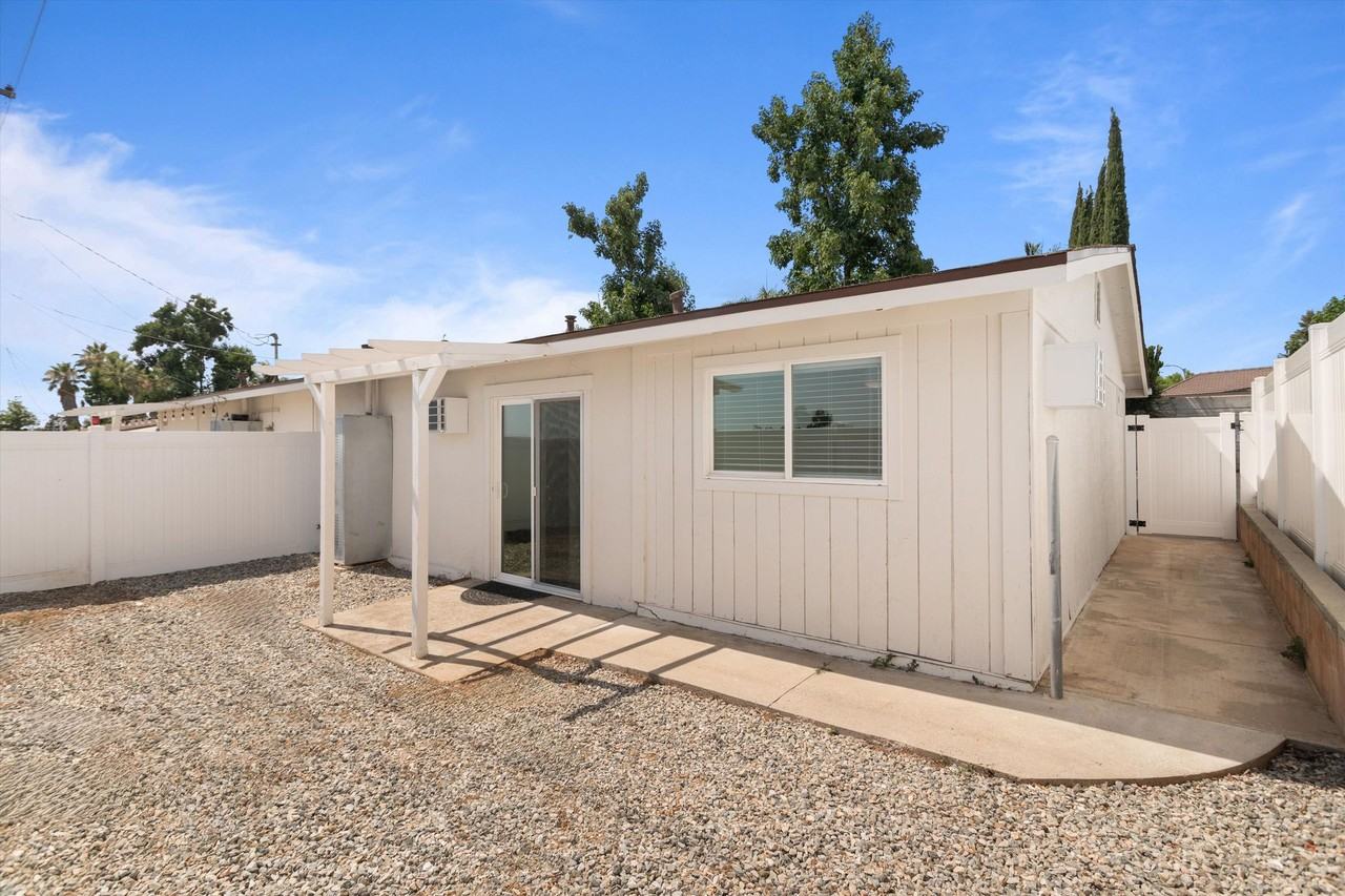 Vista Palms Apartment Homes - Photo 5 of 50