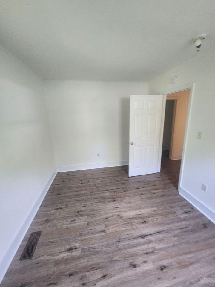 4529 Prince George Dr - Photo 3 of 14