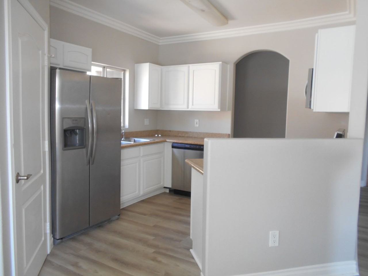 5525 West Flamingo Road #2025 - Photo 4 of 17