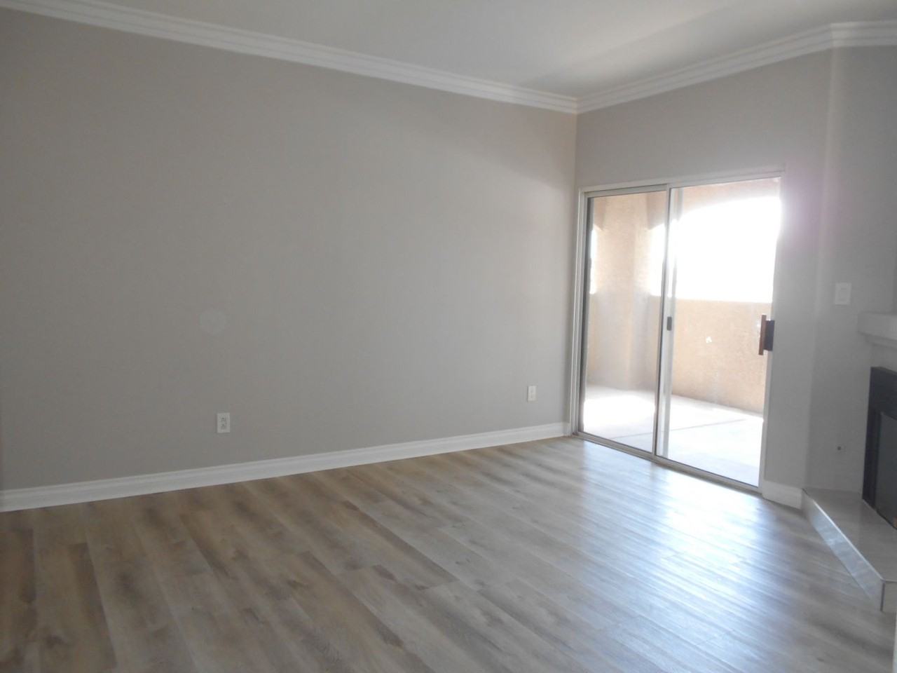 5525 West Flamingo Road #2025 - Photo 7 of 17