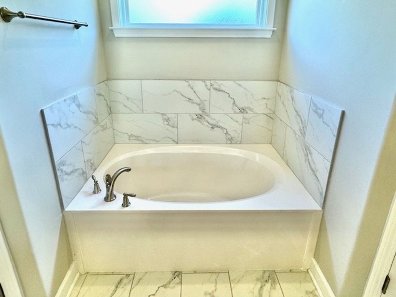 8754 Shipp Cv - Photo 7 of 13