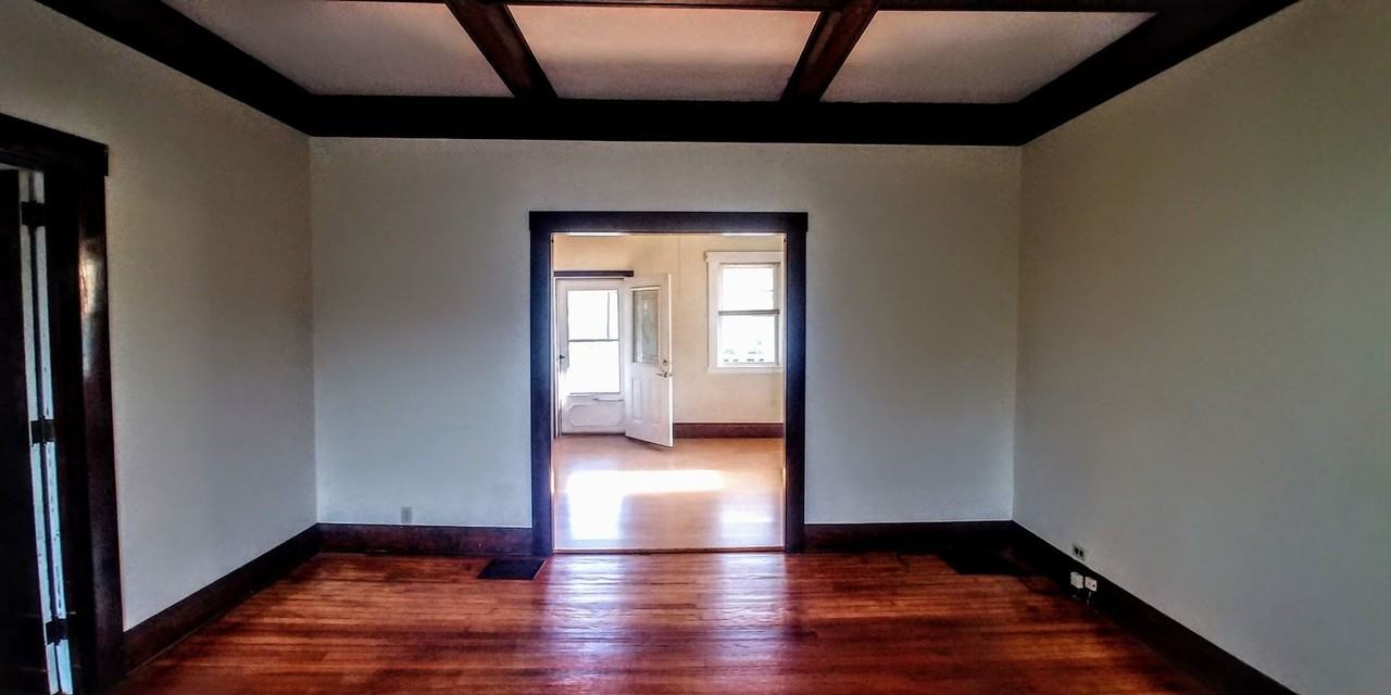 3734 Kenilworth Pl - Photo 5 of 7