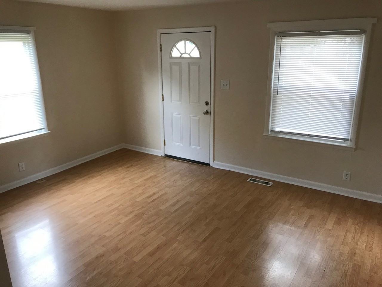 630-632 Burks Branch Road Duplex - Photo 3 of 21