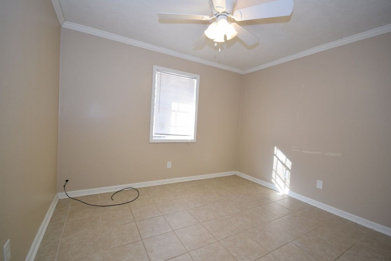 132 Wilson St #3C - Photo 7 of 11