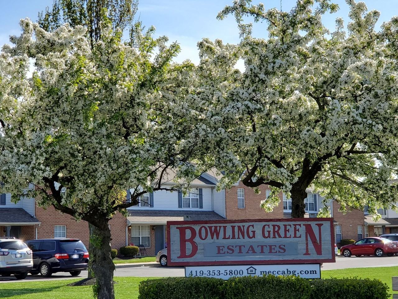 Bowling Green Estates - Photo 2 of 49