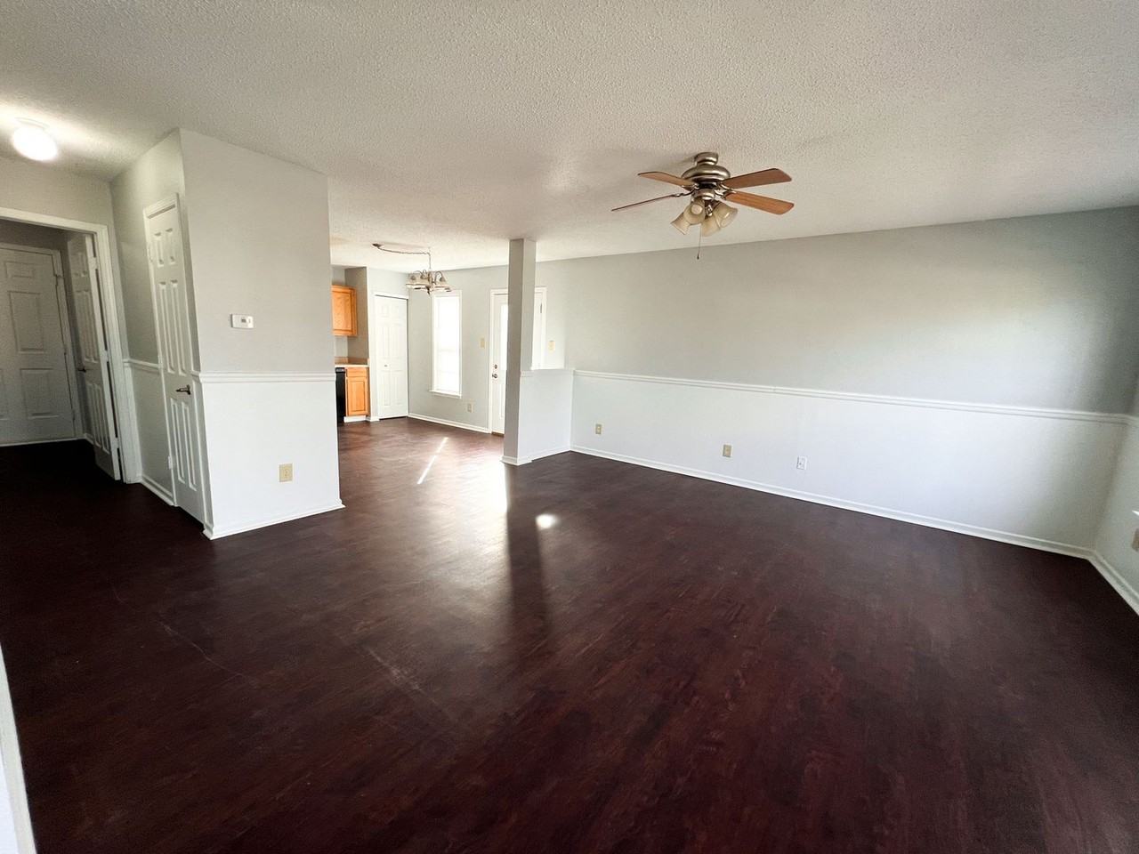 2597 Priest Dr - Photo 2 of 22