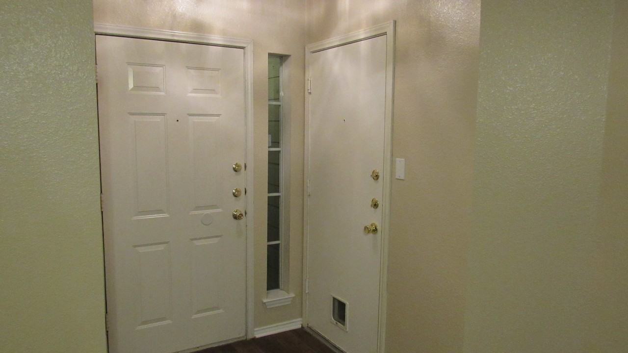 2127 Jester Farms - Photo 2 of 28