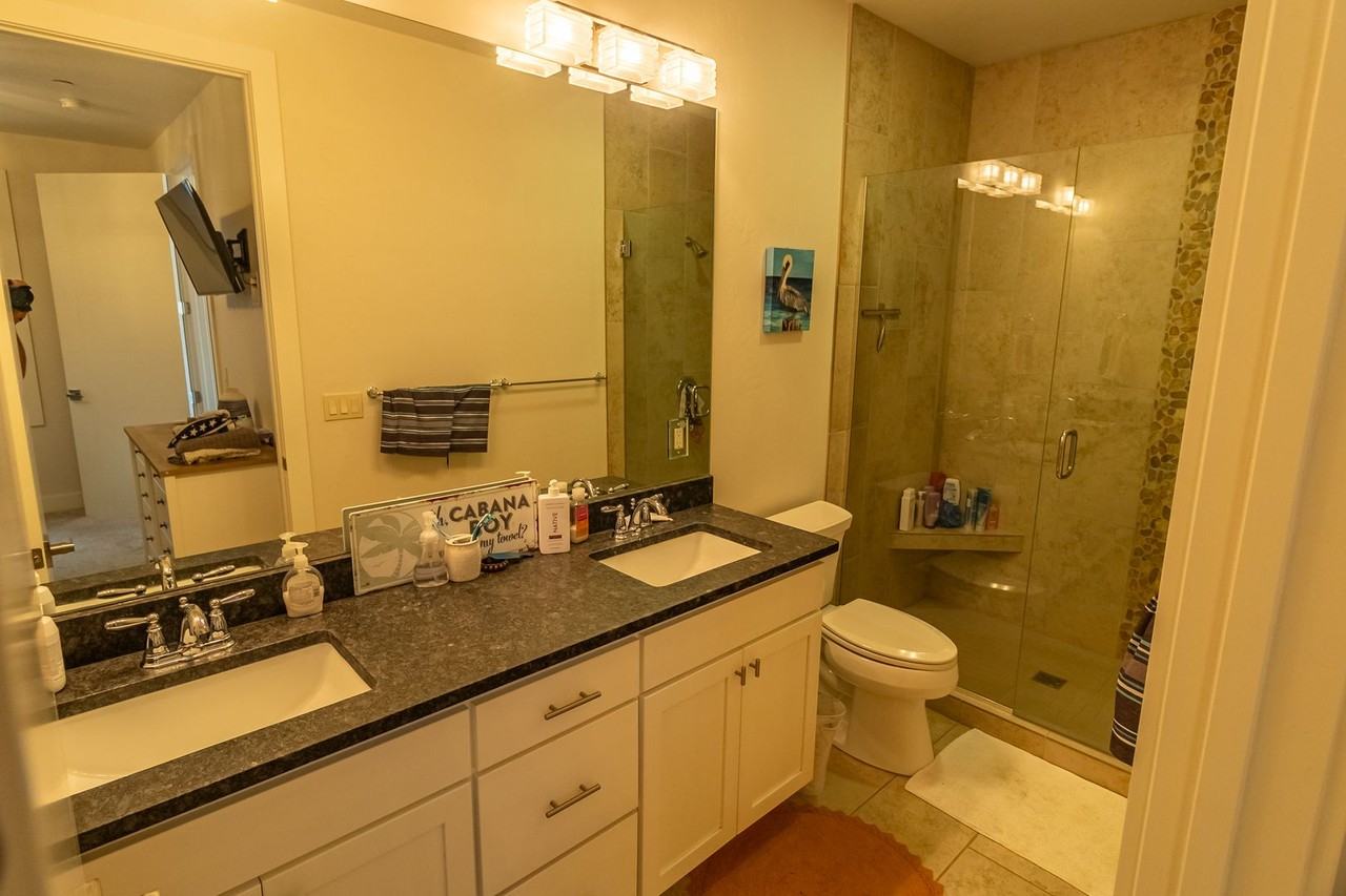 804 7th Ave W #2 - Photo 7 of 29