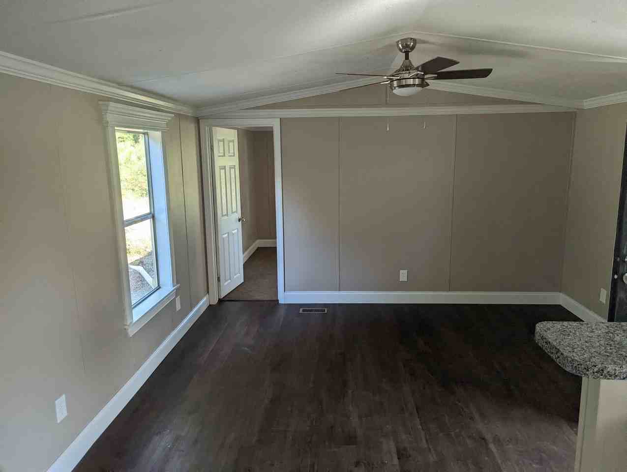 175 Oak Ridge Rd - Photo 3 of 9