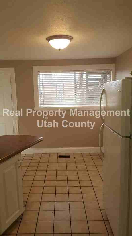 177 South 800 West - Photo 5 of 15