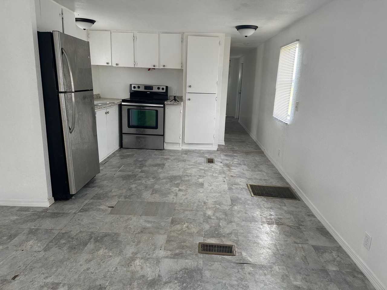 7231 Halima Rd - Photo 3 of 6