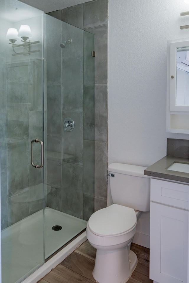 CUTE ARTS DISTRICT STUDIOS - Photo 6 of 9