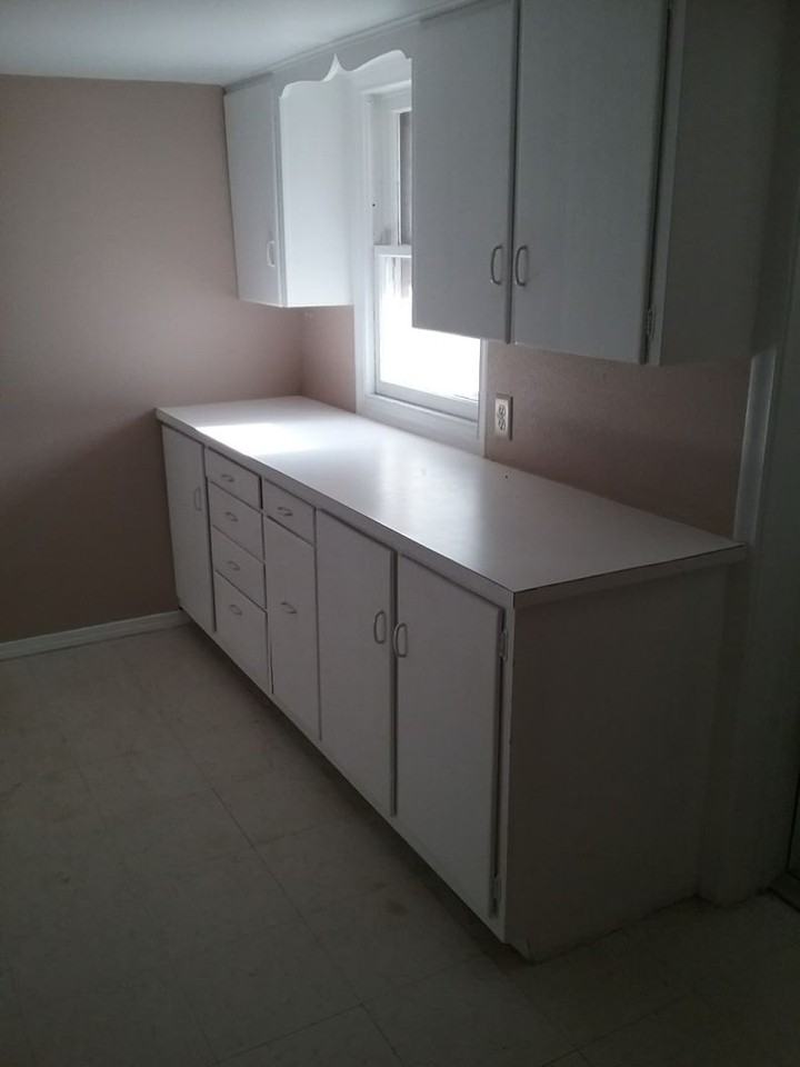 1224 5th St #B - Photo 2 of 9