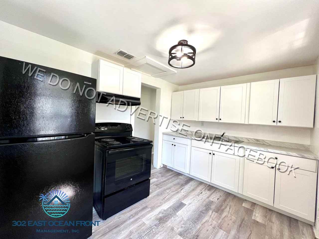 1953 W 13th St - Photo 7 of 12