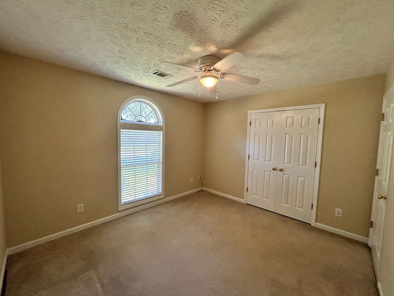 498 Arnell Lane - Photo 5 of 18