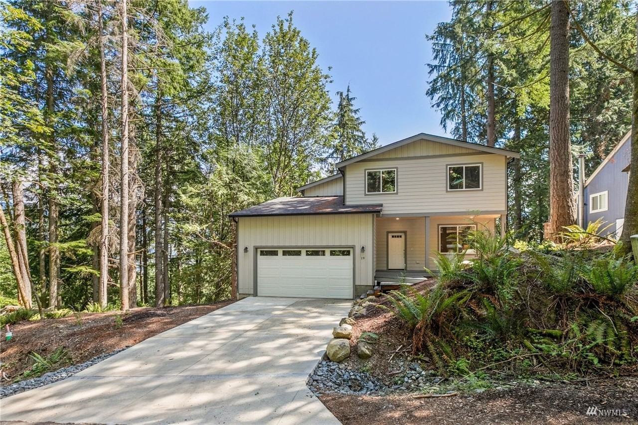 19 Hillside Pl - Photo 2 of 31