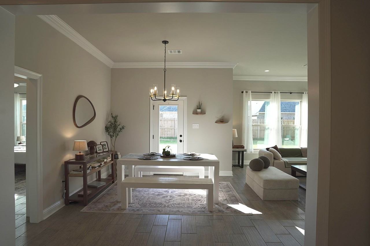 227 Barclay Blvd - Photo 2 of 14