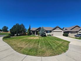 928 W Stirlingview Dr - Photo 1 of 1