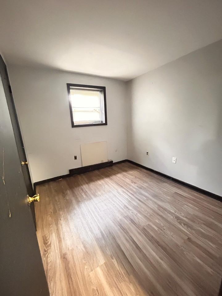 Longview Village - Linden - Photo 2 of 5