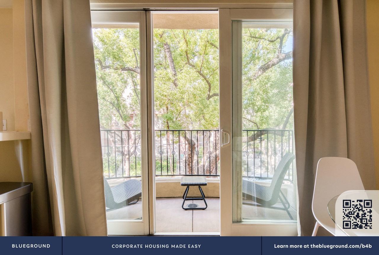 286 N Madison Ave #1153 - Photo 6 of 17