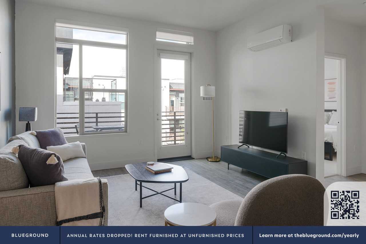 3645 Haven Avenue - Photo 4 of 41