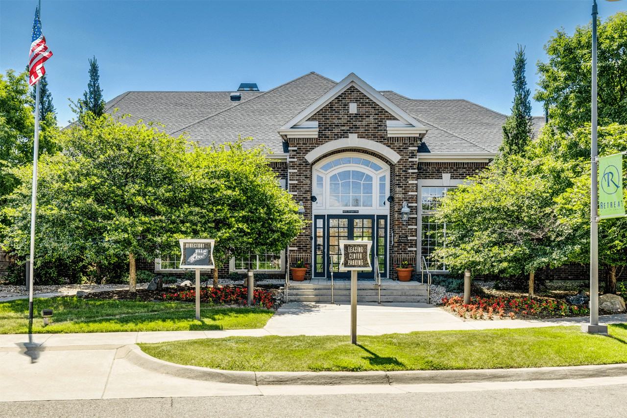 Retreat at City Center - Photo 2 of 36