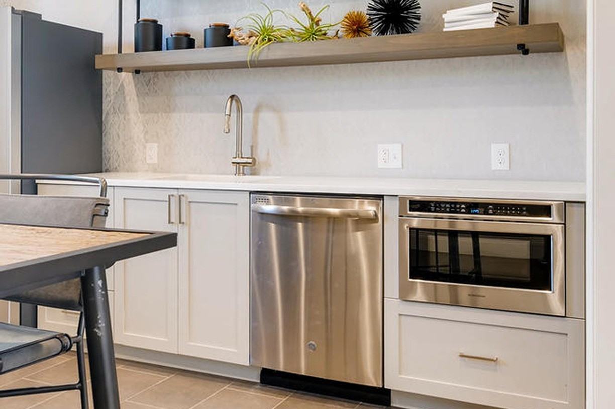 Retreat at City Center - Photo 6 of 36