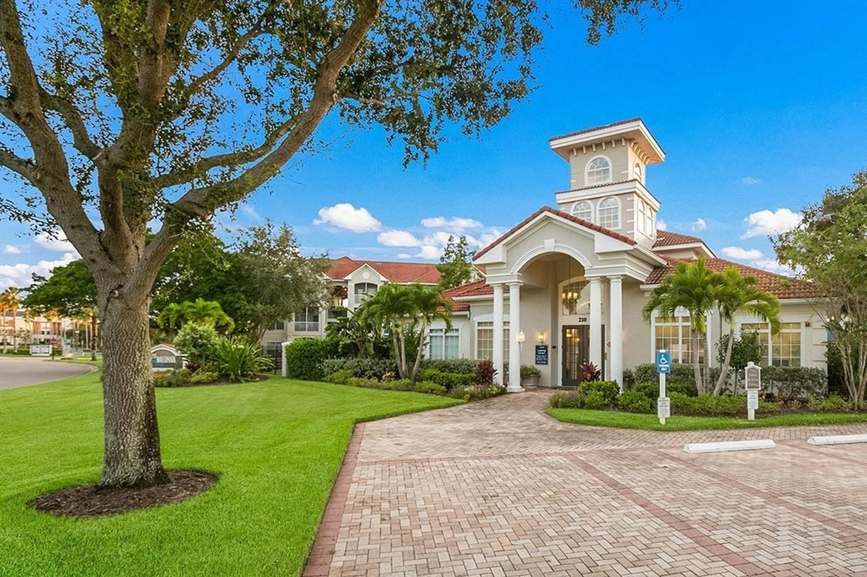 210 Watermark - Photo 2 of 49