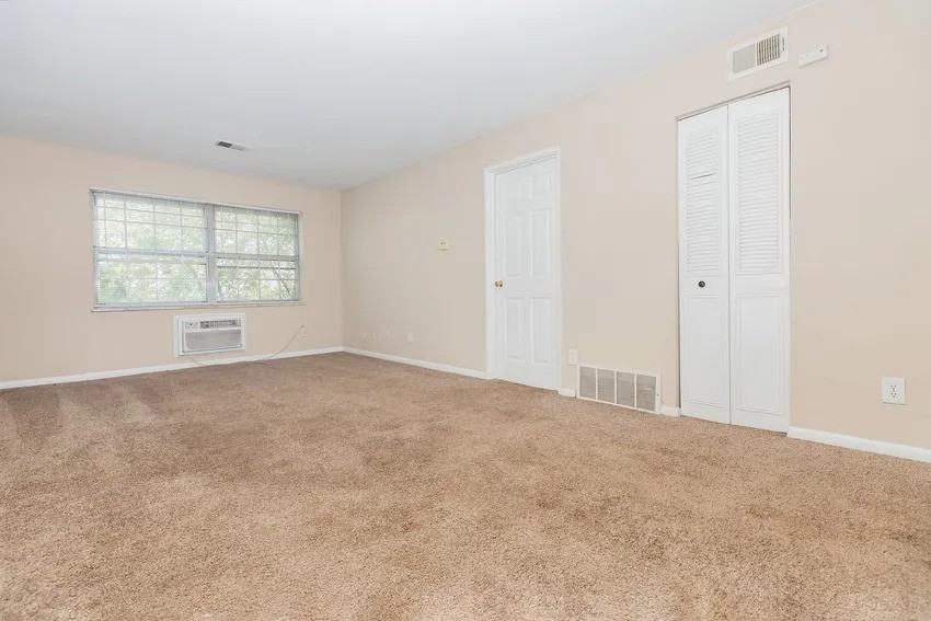 Heritage Apartments - Photo 4 of 32