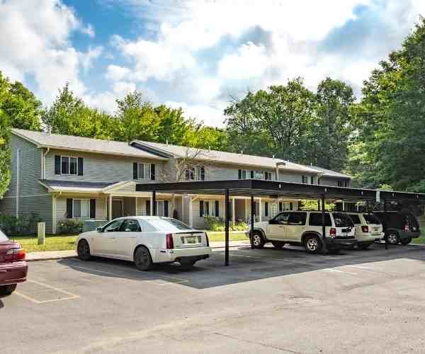 Oakwood Place Apartments - Photo 5 of 7