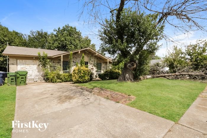 1510 Town Bluff St - Photo 2 of 16