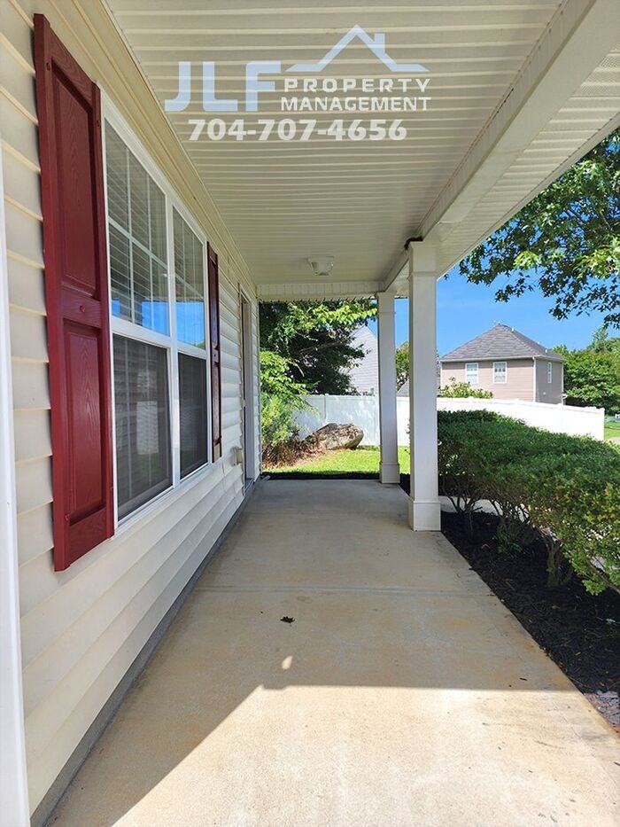 3437 Market View Dr - Photo 2 of 27